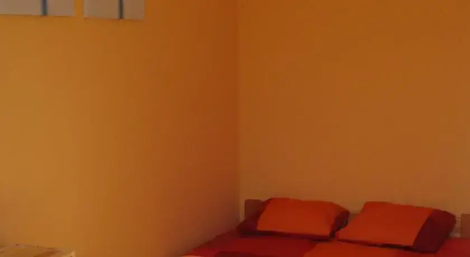 Nella