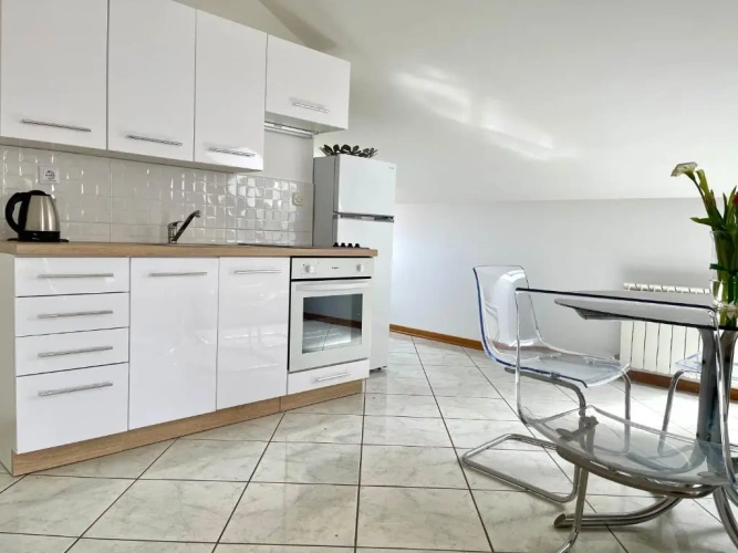 1 Bedroom Apartment with sea view