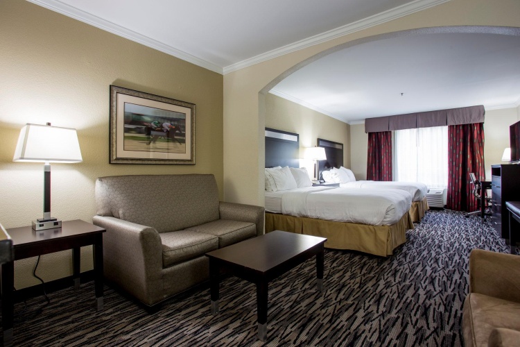 Quadruple Suite