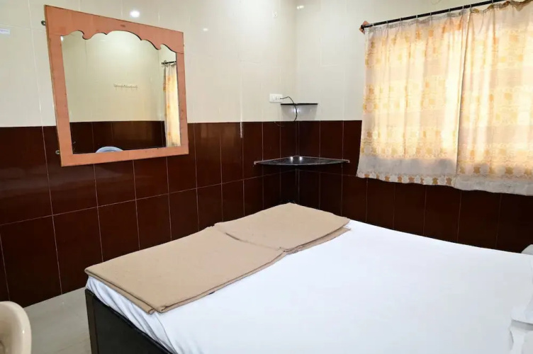 Sreeniketanam Lodge