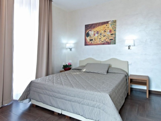 Collina Suites
