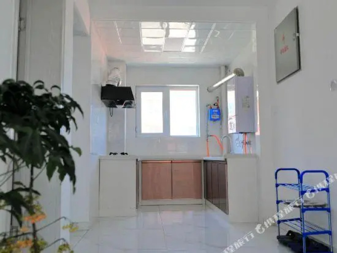 Tieqi Youth Apartment