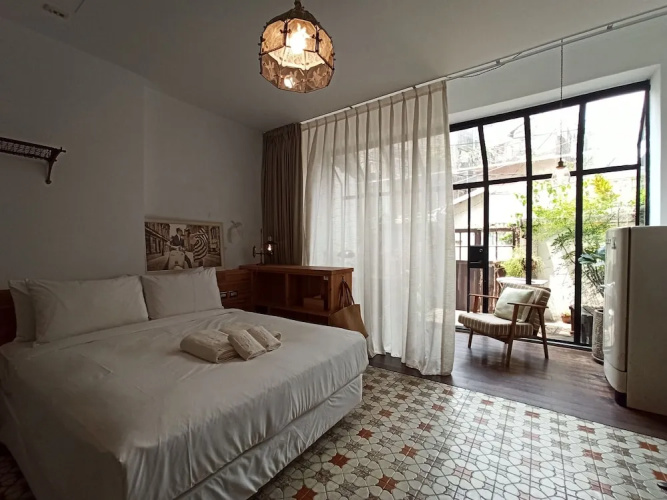 Laile Hostel