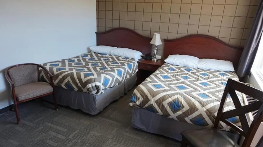 Caravel Motel