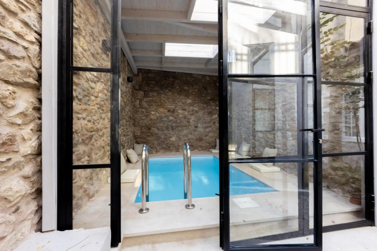 Incomparable Plaka's Luxury Apt Private Pool