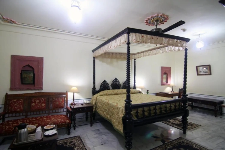 Superior Double room with balcony and with view
