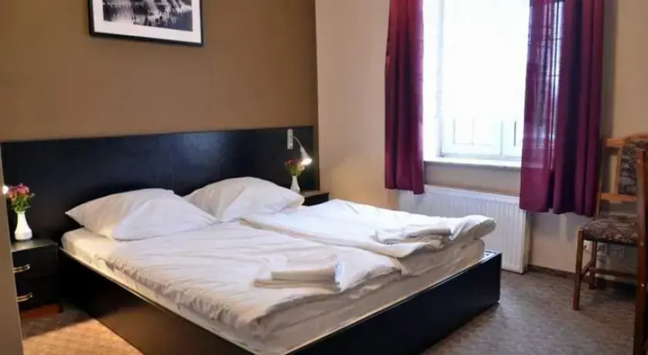 Hotel Diamond w Białym Dworku