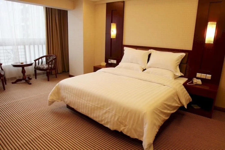 Huanyu Chain Hotel
