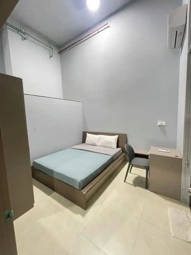 Standard room with balcony and with courtyard view