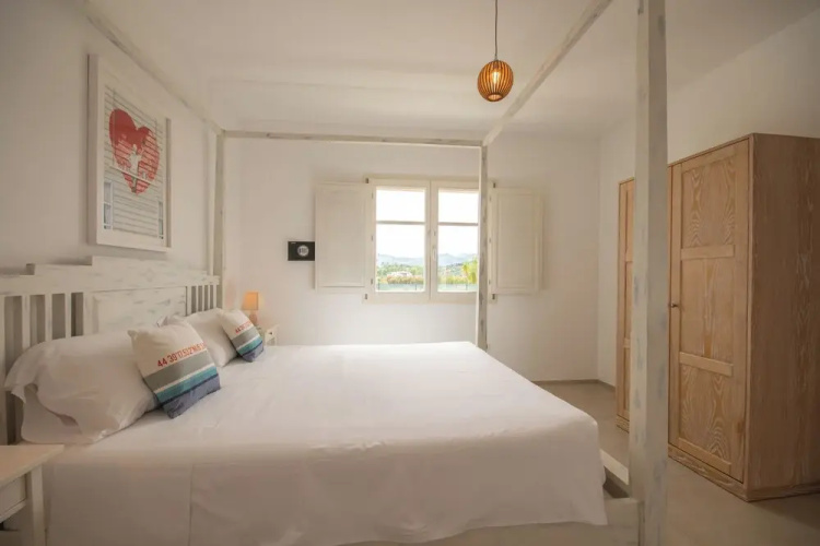 Enaja Luxury Retreat