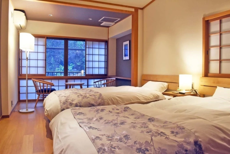 Twin Suite