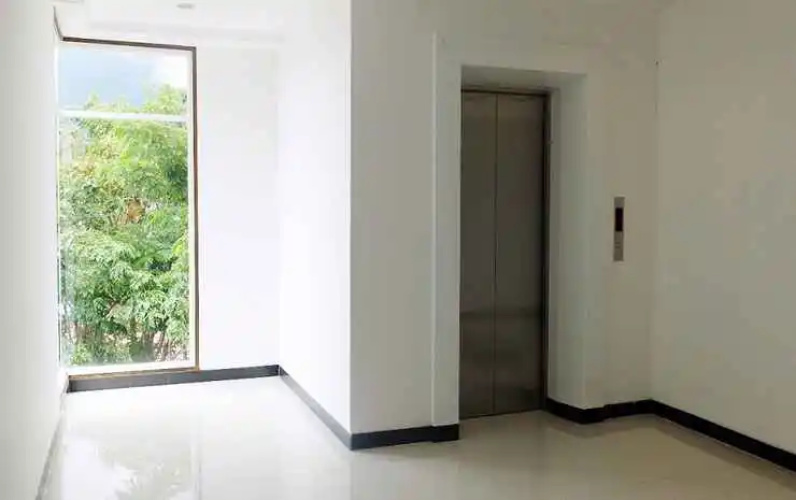 Austine Hotel