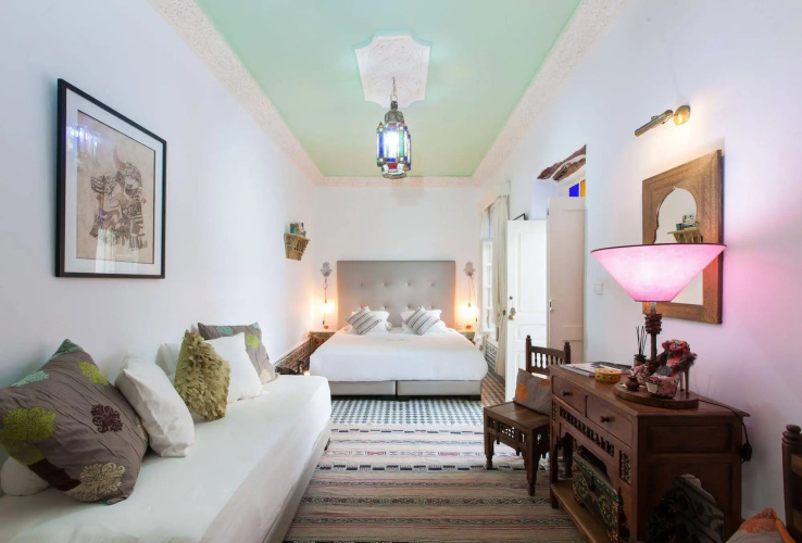 Riad  Emotion