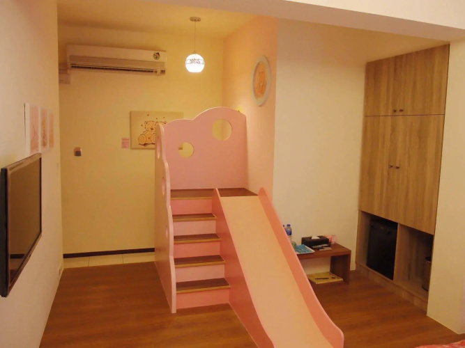 Happycastle Bed and Breakfast
