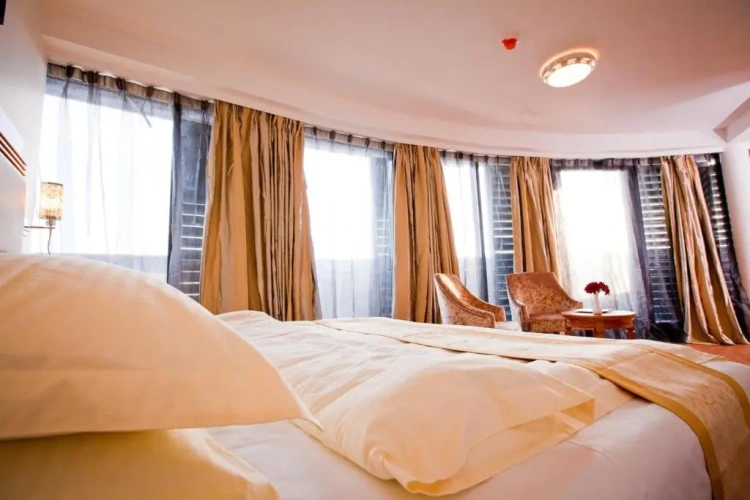 Junior Suite with view