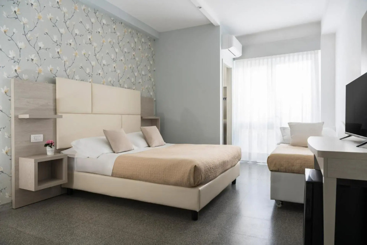 Hotel Corona