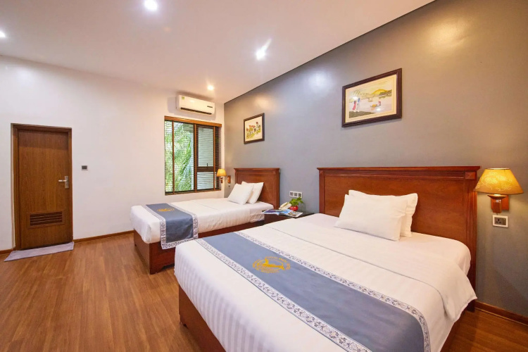 Gieng Ngoc Hotel