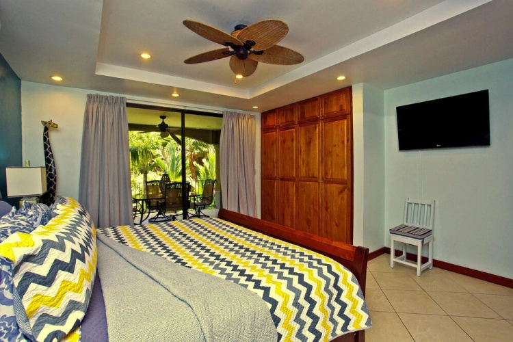 Montecarlo 13 - 2 Br Condo