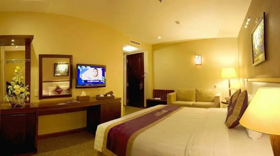 Moonlight Hotel