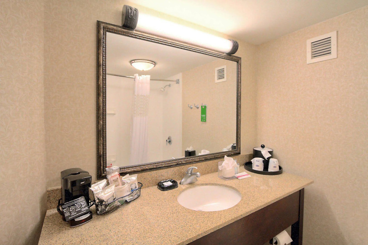 Hampton Inn Charlotte-University Place photo 10