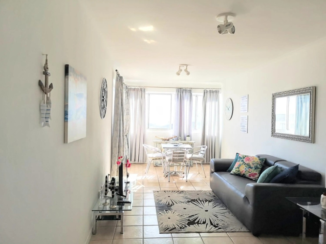 Seaside 1bed Apartment Ocean Views