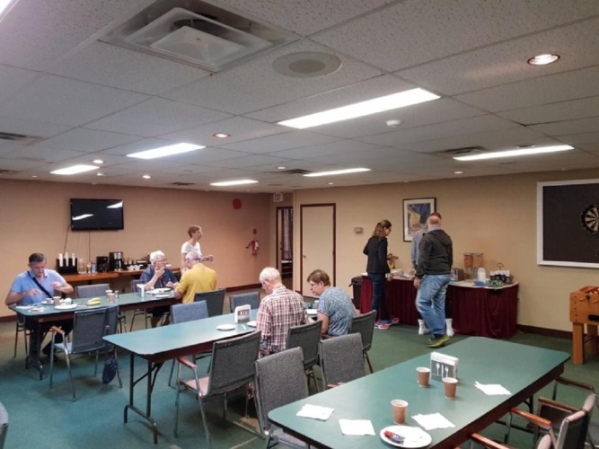 Airport Inn photo 24