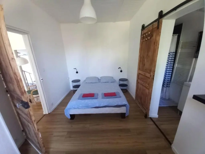 2 Bedrooms Cottage