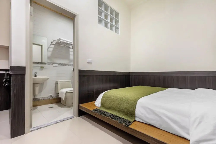 Harmony Easy Stay