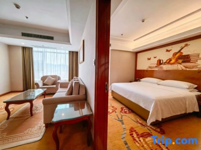 Deluxe Double Suite