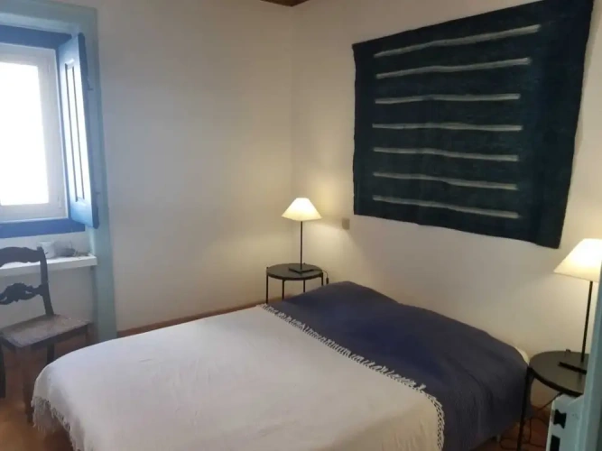2 Bedrooms Classic Apartment