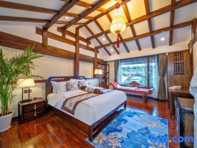 2 Bedrooms Luxury Suite
