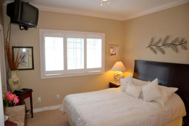 Graystone Bed and Breakfast