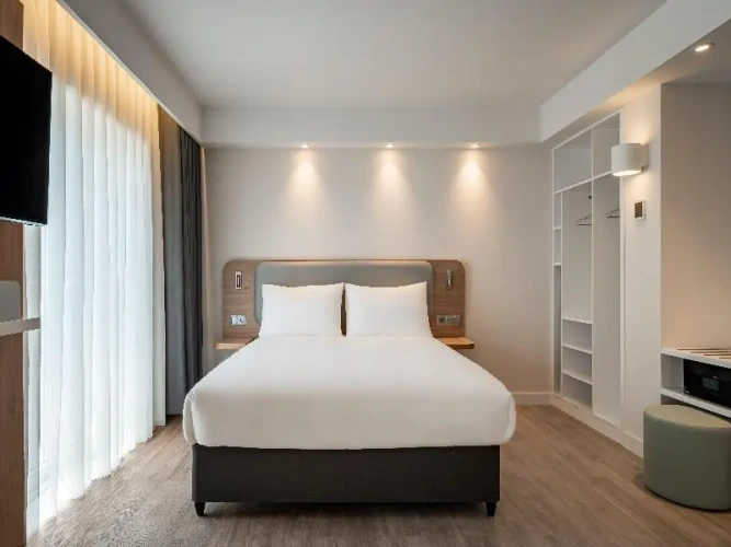 Standard Suite