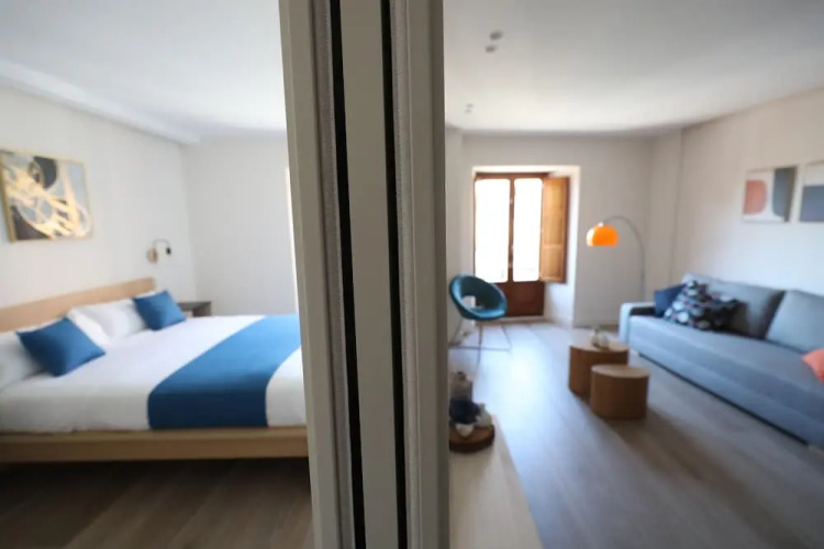San Vicente Apartments