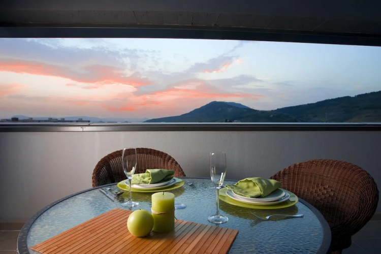 San Fermin Suites