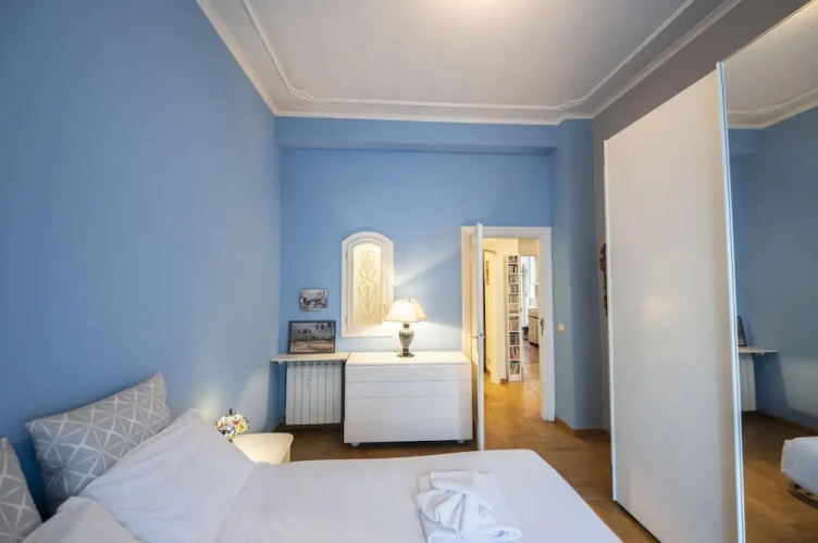 Trastevere 2 BR Cozy Apartment
