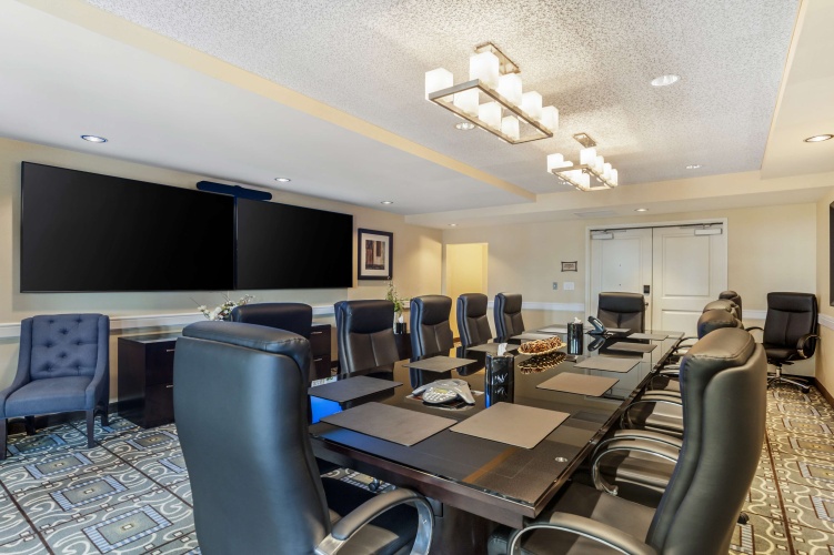 Best Western Plus Marina Gateway Hotel photo 16