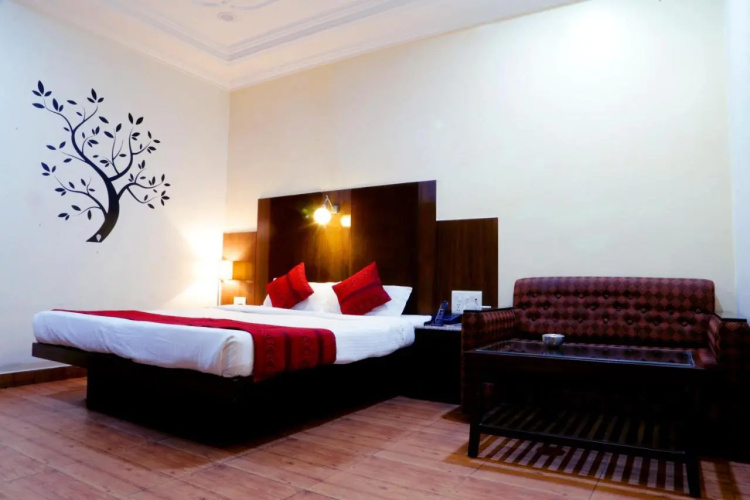 Hotel Prayag Inn