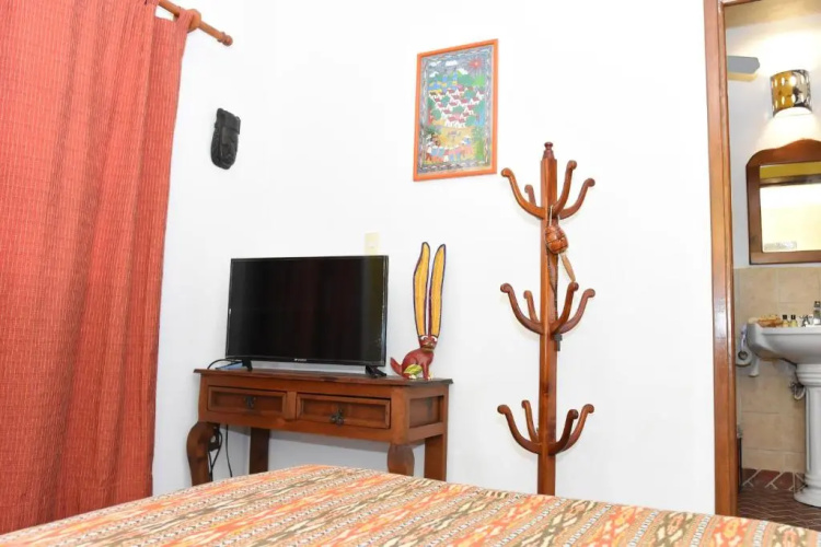 Room in B&B - Cancun Guest House 2