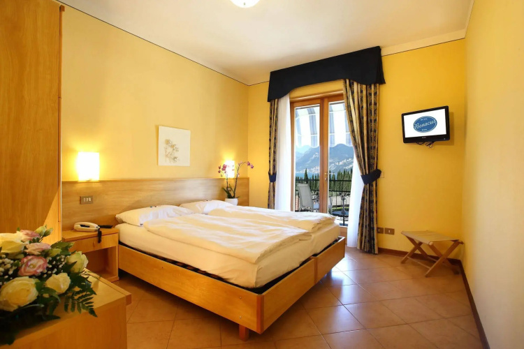 Eco Hotel Benacus