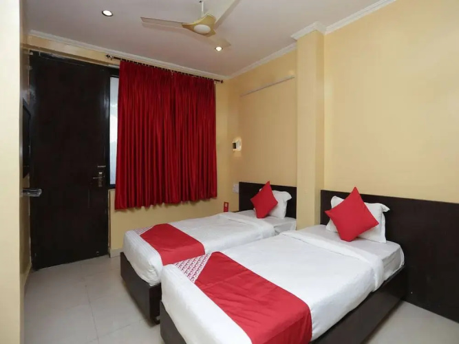 Hotel A-1 By OYO Rooms