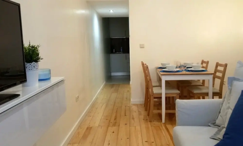 1 Bedroom Apartment
