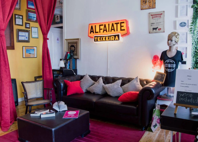 Alfama Patio Hostel