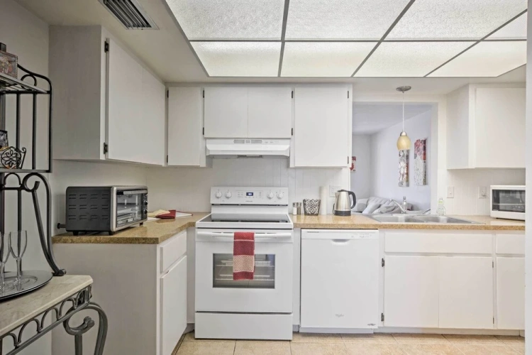 2 Bedrooms Cottage