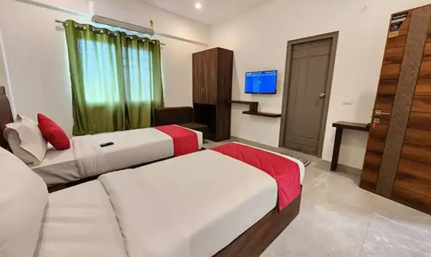 FabHotel KSP Kings Inn