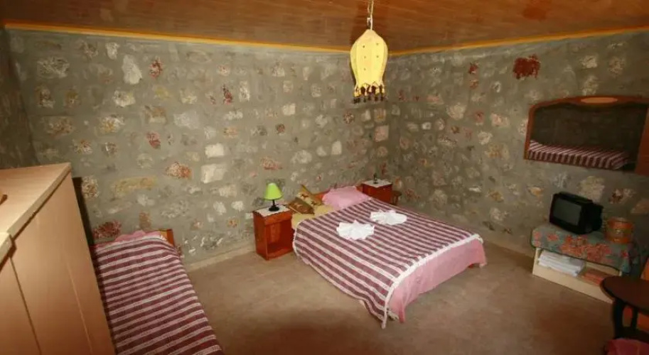 Isa M. Guesthouse