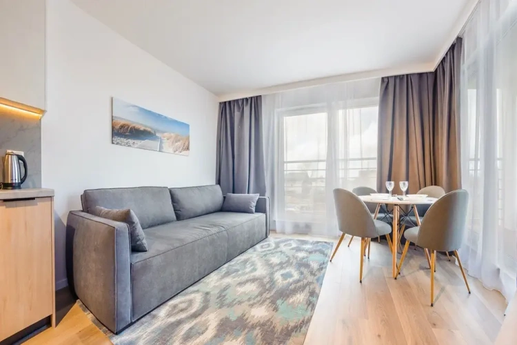 Apartment with balcony