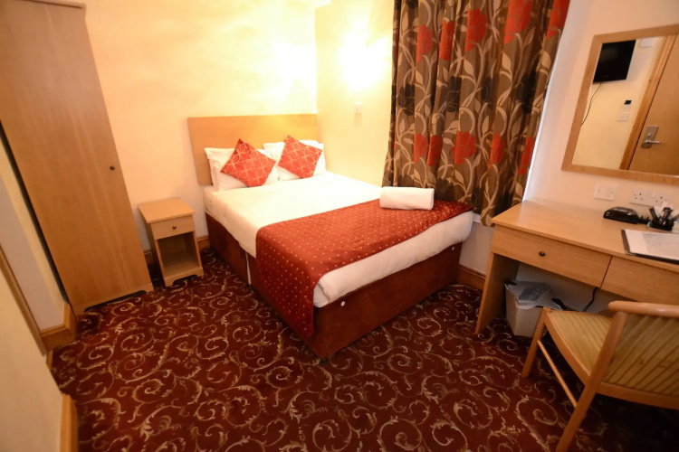 Britannia Inn Hotel