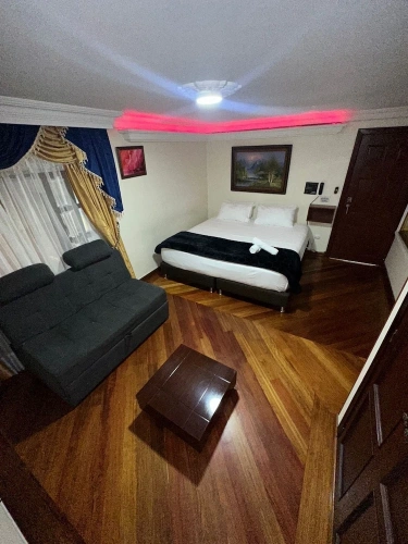 Standard Quadruple Family room