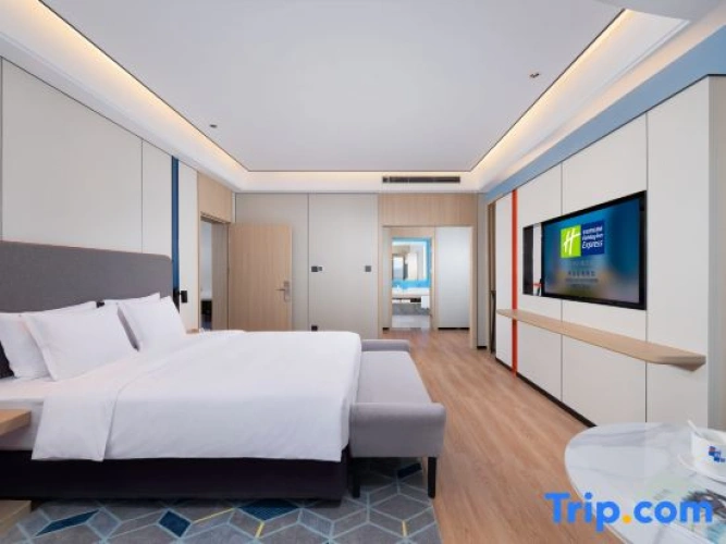 1 Bedroom Double Suite